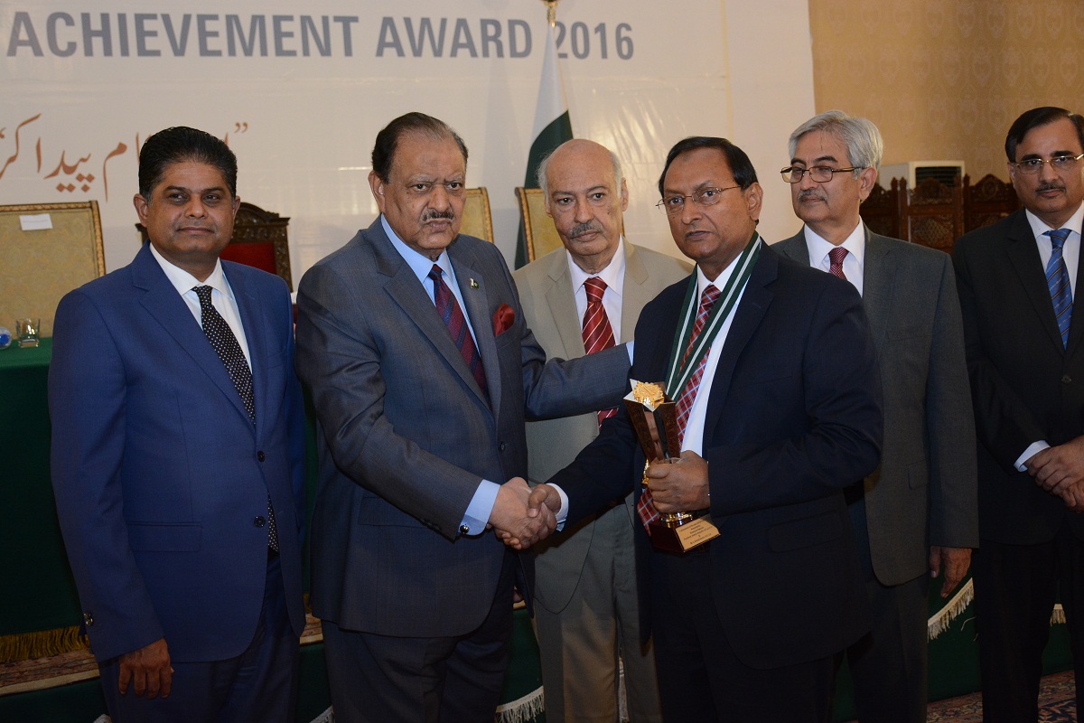 Chamber Achievement Award in 2016 part 6