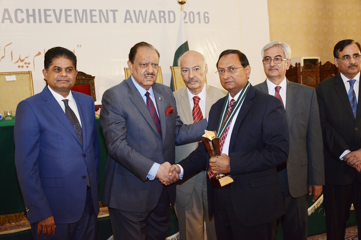 Chamber Achievement Award in 2016 part 7