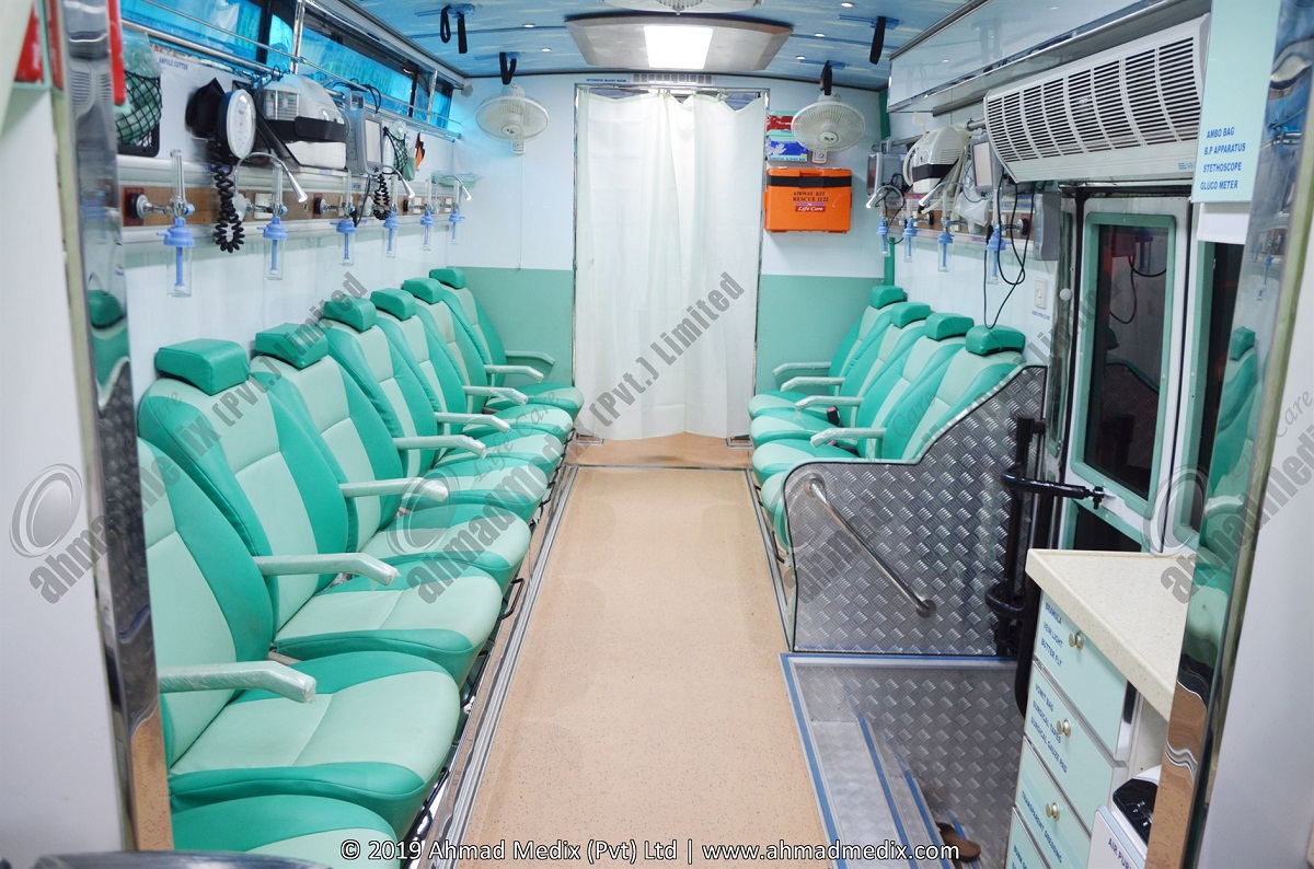 Operation Theater On Bus Chassis