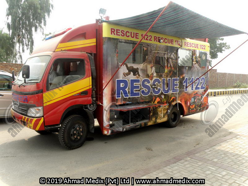 Incident-command-control-vehicle-01