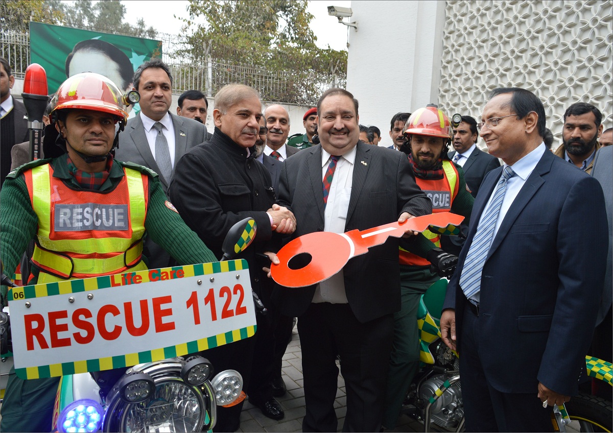 shahbaz_sharif_first_responder_1