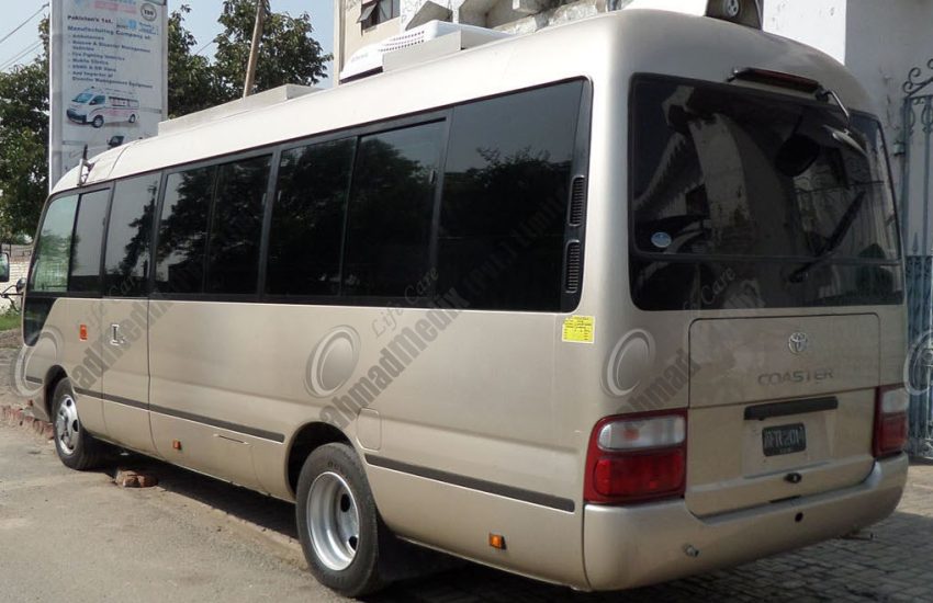 Toyota-Coaster-Luxury-Office-02 (1)