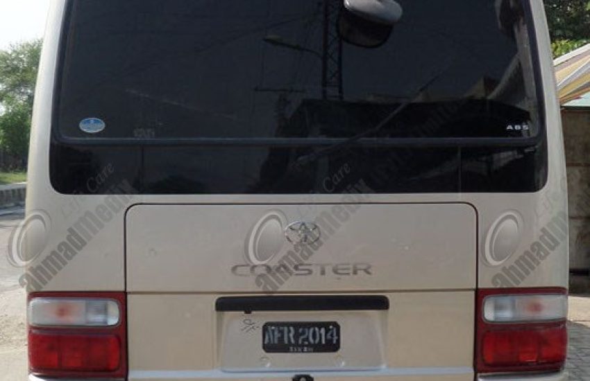 Toyota-Coaster-Luxury-Office-03 (1)